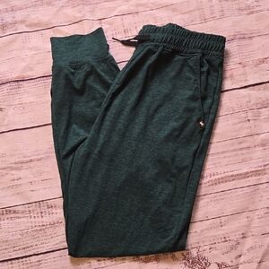 BNWT Abercrombie Kids Dark Green Joggers SZ 15/16 Super Soft